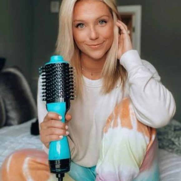 NWOT Revlon Black and Teal One Step Volumizing Hair Dryer Round Brush OS - Picture 7 of 15